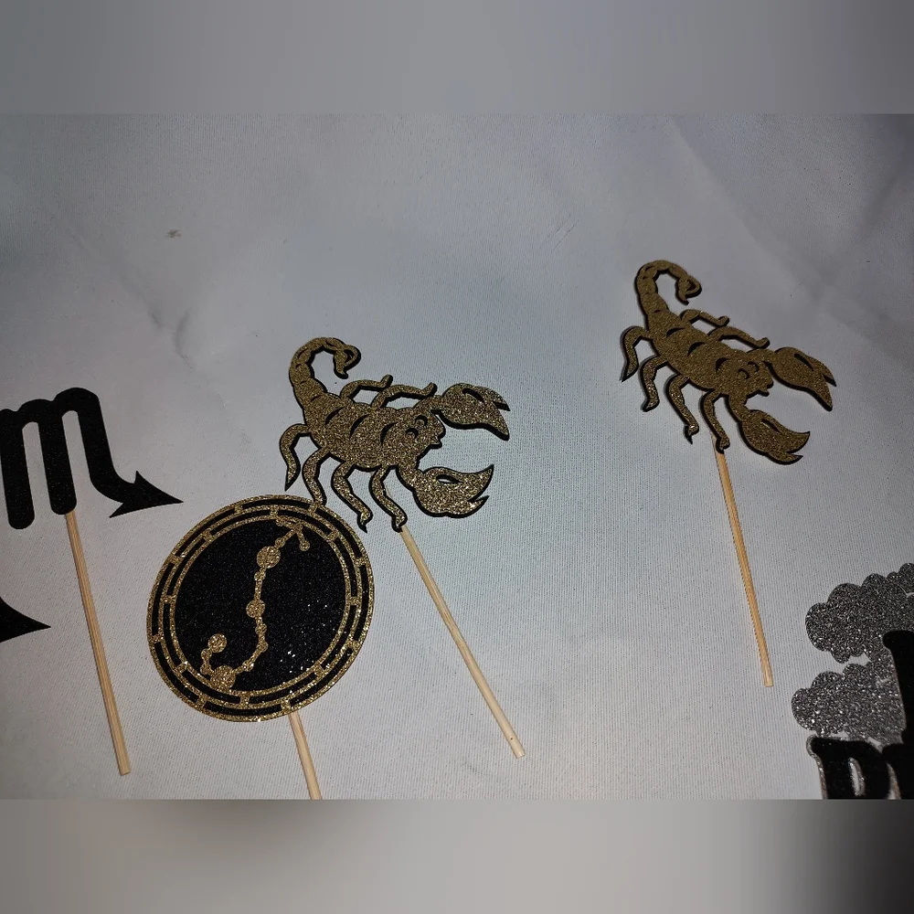 Scorpio Cake Toppers NWT-Open Container Black Gold Glitter Horoscope Scorpion